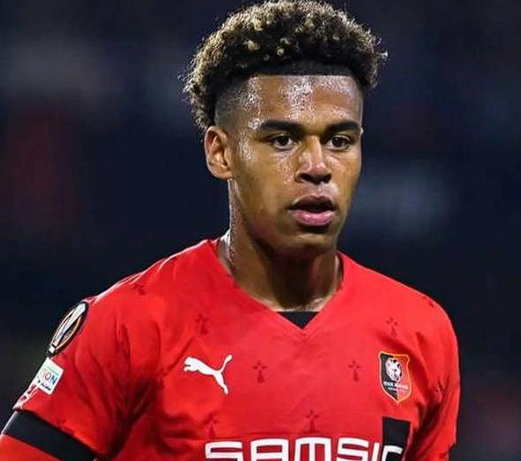 巴黎晋级欧冠16强,杜埃赛后畅谈比赛感悟与前景展望